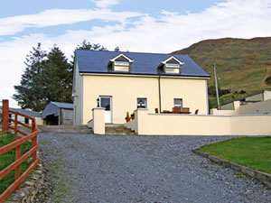 Self catering breaks at Lough Brin House in Kenmare, County Kerry