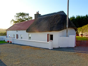 Self catering breaks at Carthys Cottage in Dungarvan, County Waterford