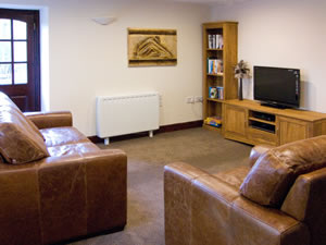 Self catering breaks at Woodside Barn in Pennington, Cumbria