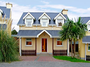Self catering breaks at 9 Ravens Point Cottage in Curracloe, County Wexford