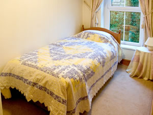 Self catering breaks at Cobble Garth in Grassington, North Yorkshire