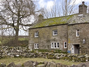 Self catering breaks at Fellgate Farm in Helton, Cumbria