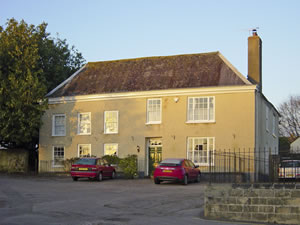 Self catering breaks at Chipping House in Wotton Under Edge, Gloucestershire