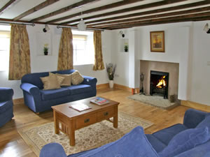 Self catering breaks at Home Farm Cottage in Campile, County Wexford