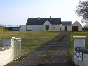 Self catering breaks at Castlegrange Farm in Ardtermon, County Sligo