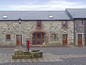 Self catering breaks at The Coach House- Coastguard Court in Cullenstown, County Wexford