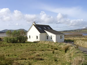 Self catering breaks at 11 Waterville Bay in Waterville, County Kerry