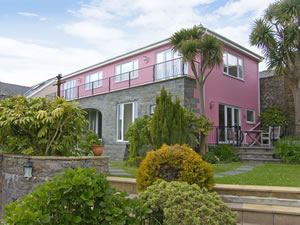 Self catering breaks at The Orangery in Tenby, Pembrokeshire