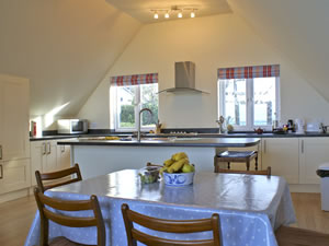Self catering breaks at Pulrose in Bull Bay, Isle of Anglesey