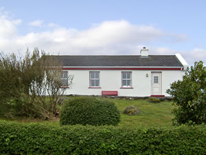 Self catering breaks at Bramble Cottage in Tully, County Galway