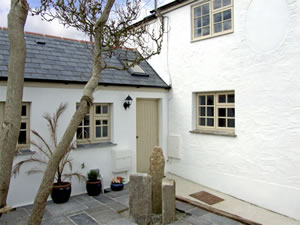 Self catering breaks at Willow Cottage in Lostwithiel, Cornwall