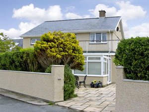 Self catering breaks at Hafod-y-Morfa in Harlech, Gwynedd