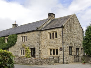 Self catering breaks at Eastburn Cottage in Newbiggin , North Yorkshire