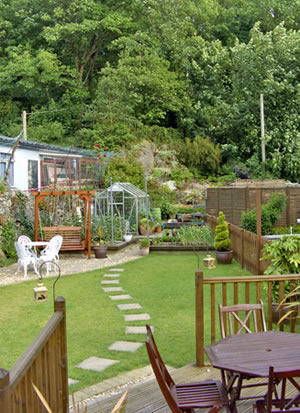 Self catering breaks at 4- Dros y Mor in Harlech, Gwynedd