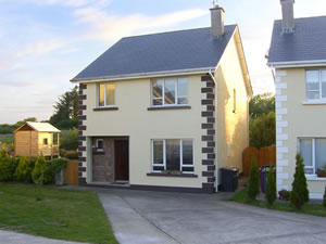 Self catering breaks at 19 River Glen in Curracloe, County Wexford