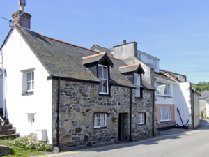 Self catering breaks at Chirgwin Cottage in Newlyn, Cornwall