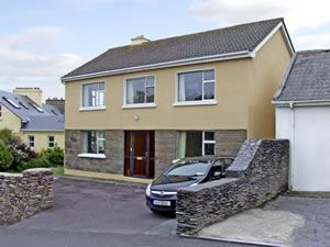 Self catering breaks at 1 Sloane Heights in Waterville, County Kerry