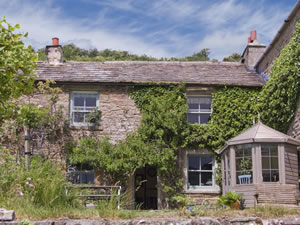 Self catering breaks at Intake Cottage in Low Row, North Yorkshire