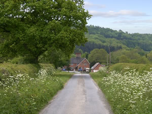 Self catering breaks at Vine Barn in Eaton-Under-Heywood, Shropshire