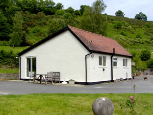 Self catering breaks at Gwern Tyno in Colwyn Bay, Conwy