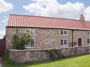 Self catering breaks at Millstone Cottage in Thornton Watlass , North Yorkshire