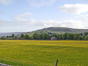 Self catering breaks at 3- School House in West Witton, North Yorkshire