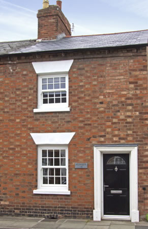 Self catering breaks at 18 Mulberry Street in Stratford-Upon-Avon, Warwickshire