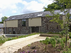 Self catering breaks at Hardstone Barn in Launceston, Cornwall