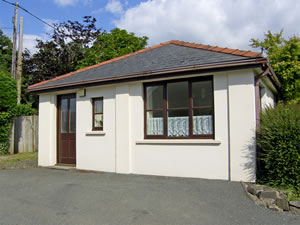 Self catering breaks at Clover Cottage in Haverfordwest, Pembrokeshire
