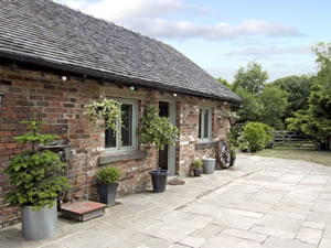 Self catering breaks at Bay Tree in Turnditch, Derbyshire