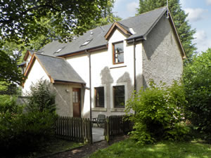 Self catering breaks at Grooms Cottage in Chirnside, Berwickshire