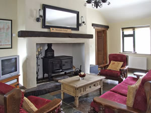 Self catering breaks at Mountain Cottage in Glencar, County Kerry