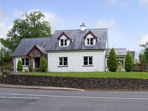 Self catering breaks at Fable Cottage in Glenville, County Cork