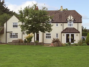 Self catering breaks at Ingleside in Adsett, Wiltshire