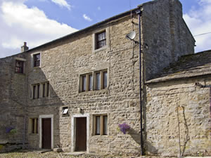 Self catering breaks at Highbeck Cottage in Coverham, North Yorkshire