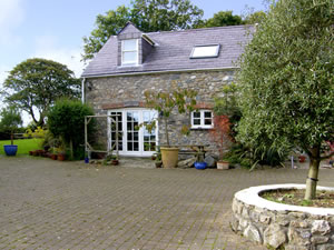 Self catering breaks at The Coach House in Wolfscastle, Pembrokeshire