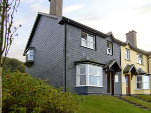 Self catering breaks at 15 Harbour Court in Courtmacsherry, County Cork