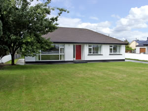Self catering breaks at Martins House in Milltown, County Galway