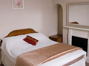Self catering breaks at Low Field House in Skipton, North Yorkshire