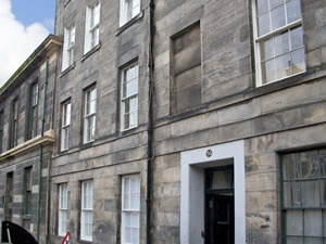 Self catering breaks at 35 Barony Street in Edinburgh, Edinburgh