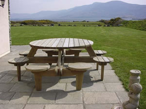 Self catering breaks at Lake Retreat in Waterville, County Kerry