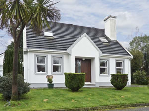 Self catering breaks at Radharc Na Mara in Glengarriff, County Cork