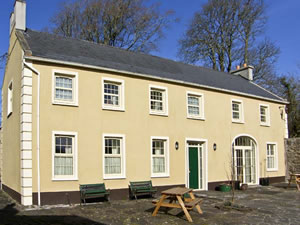 Self catering breaks at The Coach House in Corofin, County Clare