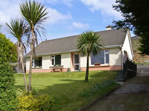 Self catering breaks at Cill Maolceadair Cottage in Ballydavid, County Kerry