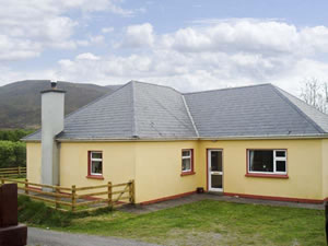 Self catering breaks at Villa Rapello in Glenbeigh, County Kerry