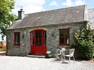 Self catering breaks at The Granary in Terryglass, County Tipperary