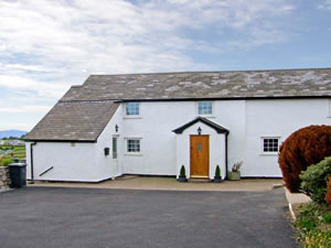 Self catering breaks at Bryn Uchaf in Llannefydd, Conwy