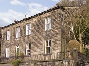 Self catering breaks at The Stamp Office in Hebden Bridge, West Yorkshire