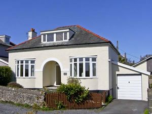 Self catering breaks at The Nook in Benllech, Gwynedd