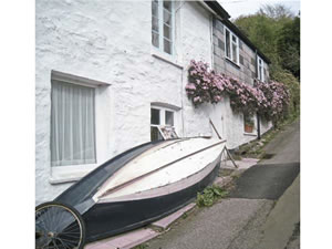 Self catering breaks at Split Cottage in Falmouth, Cornwall